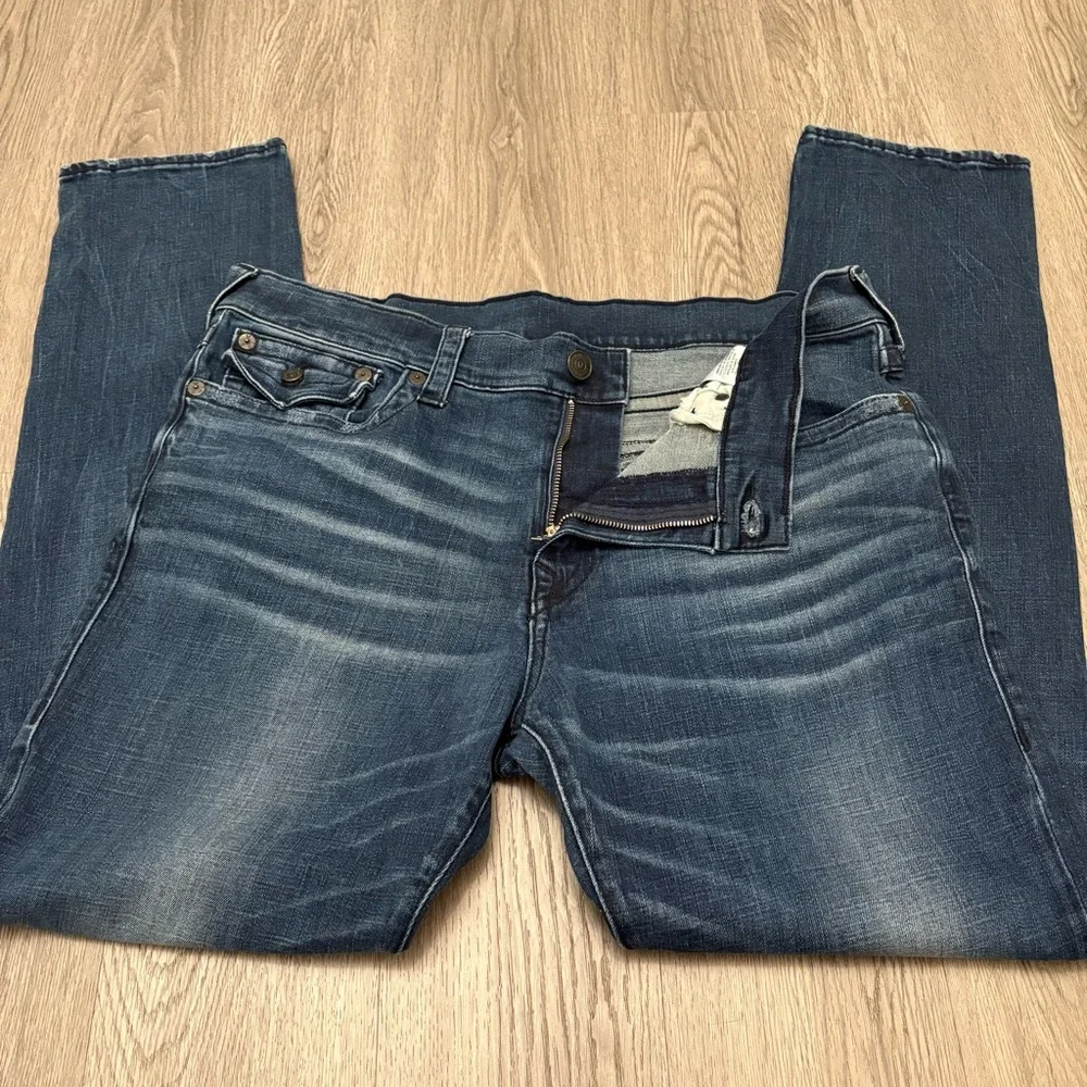 True Religion Jeans GENO Flap Single End Relaxed Slim Size 38